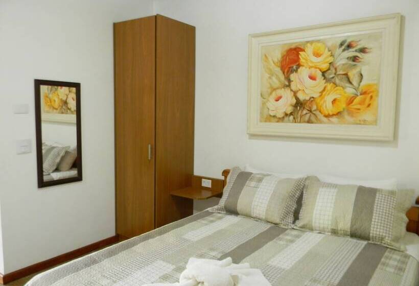 Отель Chalés Luar Da Serra