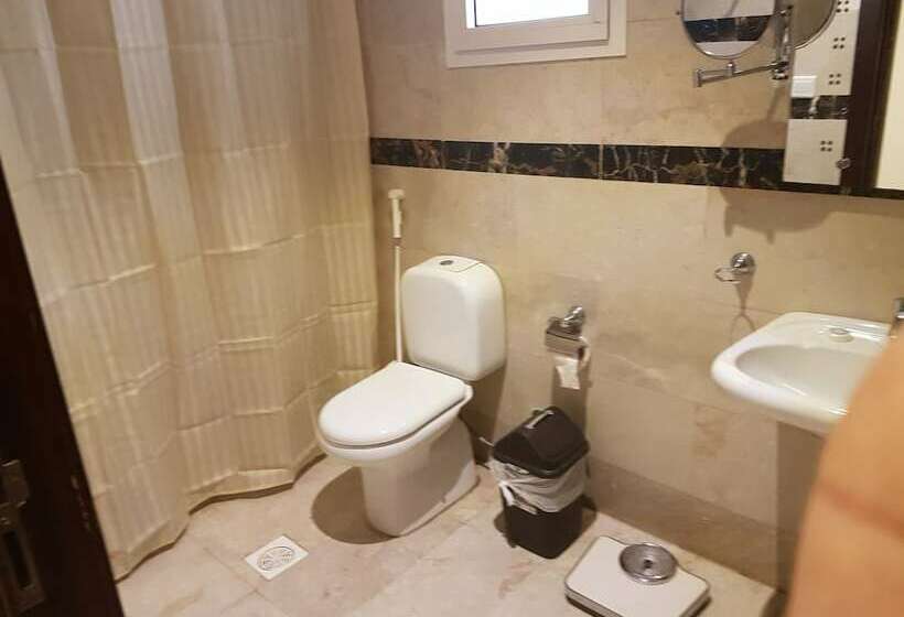 Отель Dorrat Alnaeem