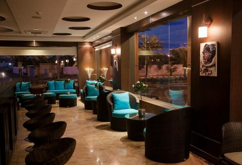 酒店 Jolly View Suites