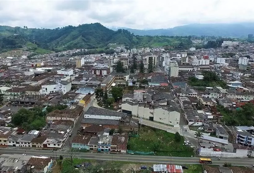 ホテル Las Marianas