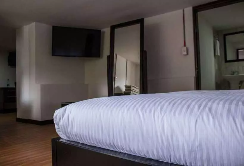 ホテル Las Marianas