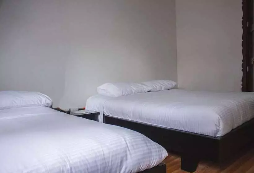 ホテル Las Marianas