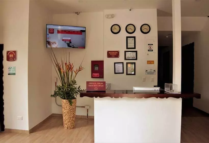 ホテル Las Marianas