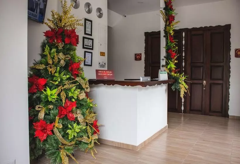 ホテル Las Marianas