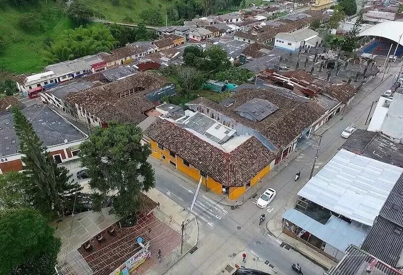 ホテル Las Marianas