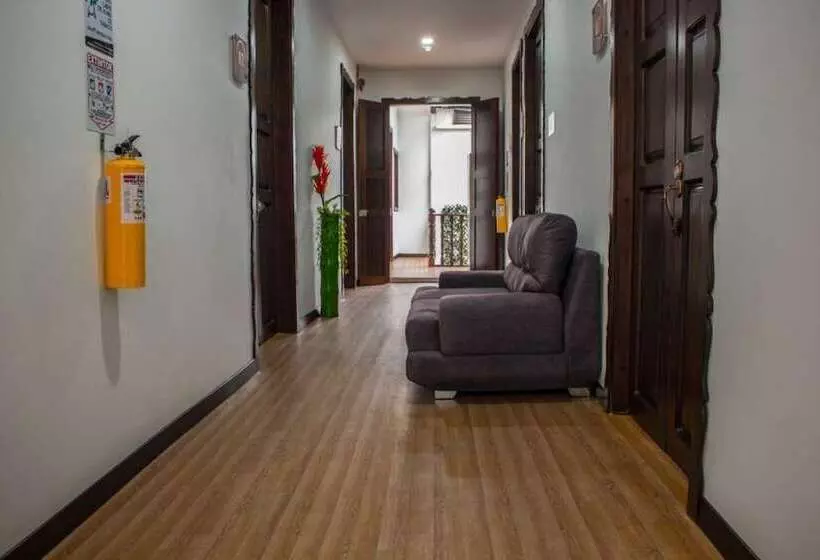 ホテル Las Marianas