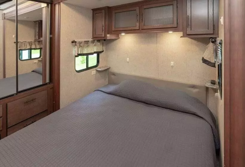 Hotelli Sun Outdoors Mystic