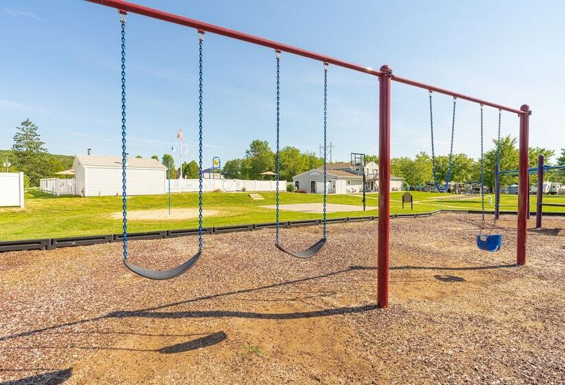 فندق Sun Outdoors Mystic