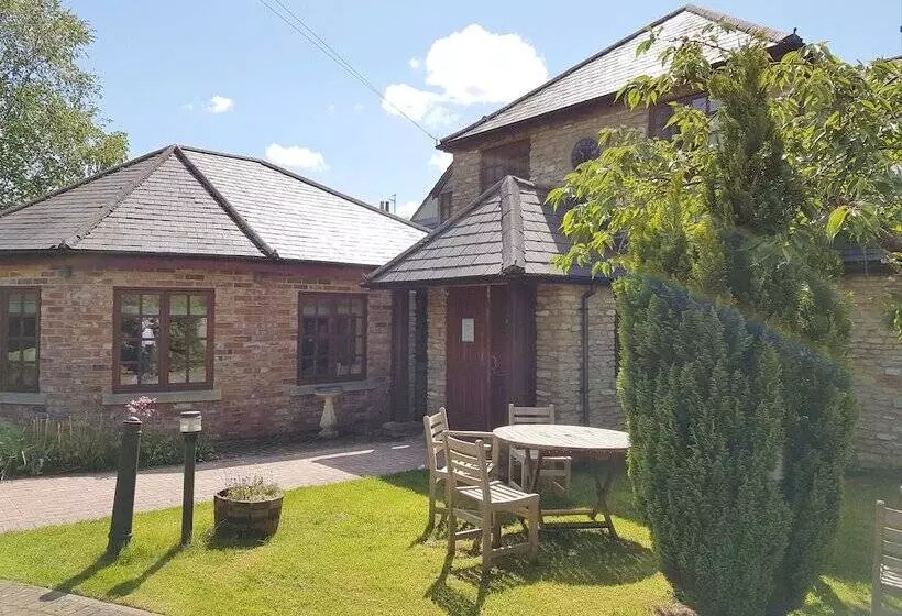 ホテル The Roade House