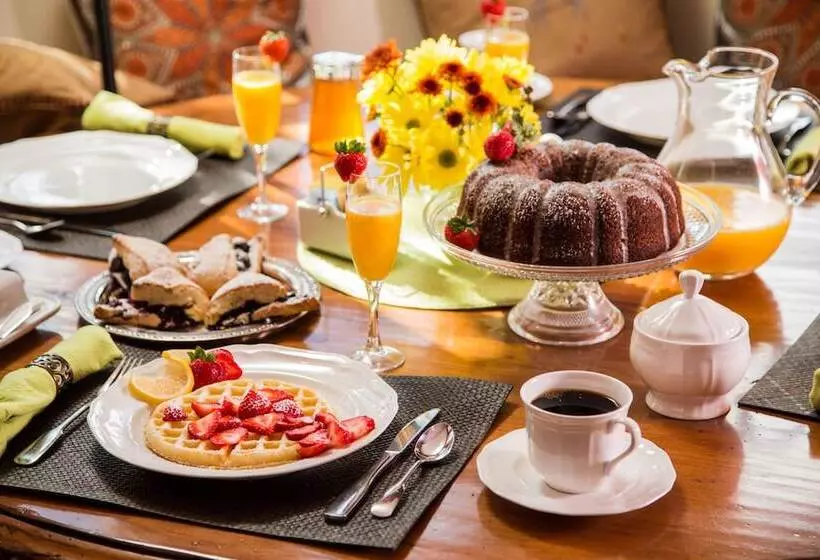 ホテル The Victorian Luxury B&b