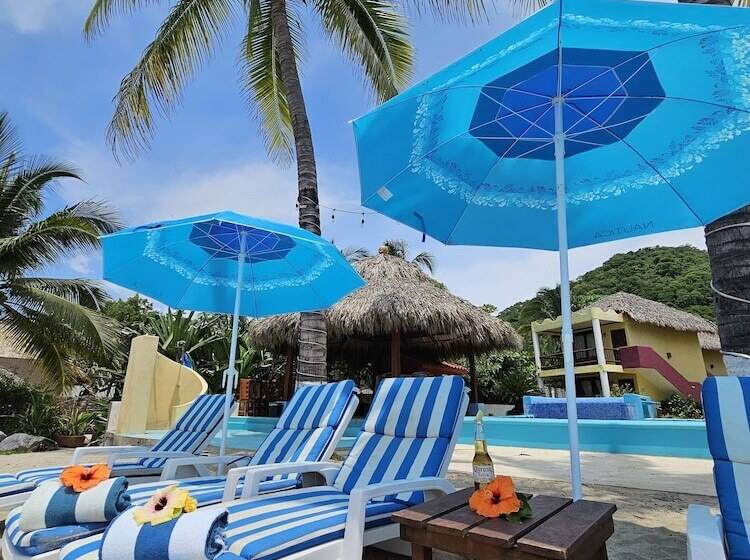 هتل Tronco Bay Inn