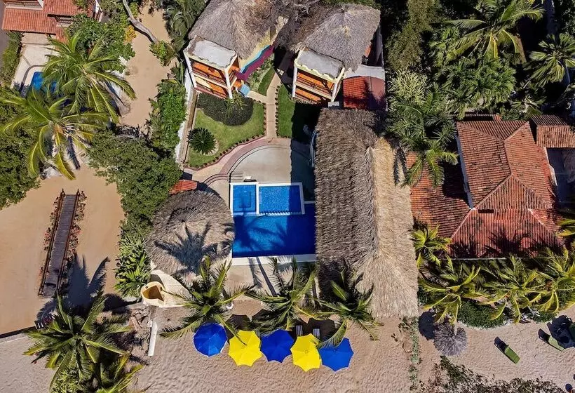 Hotelli Tronco Bay Inn