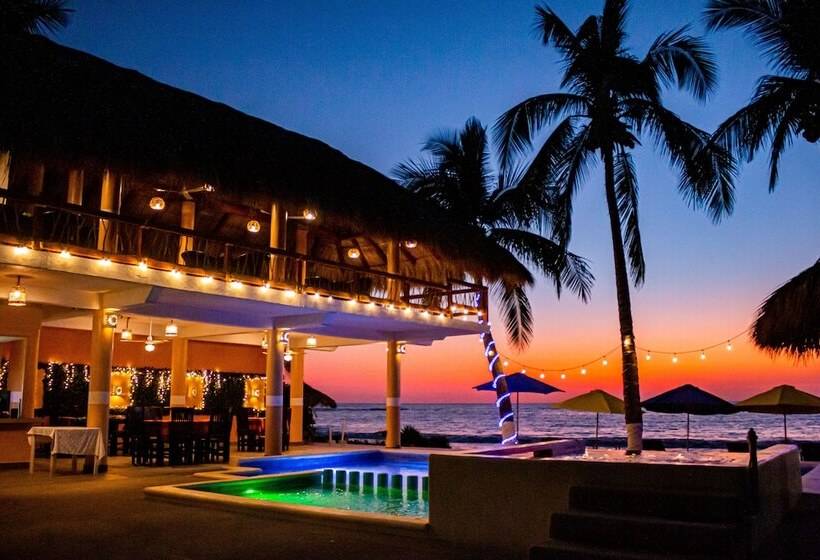 هتل Tronco Bay Inn