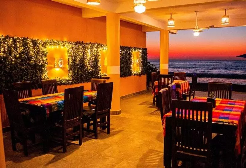 Hotelli Tronco Bay Inn