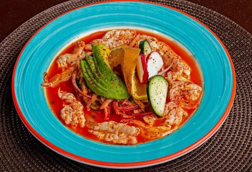 Hotelli Tronco Bay Inn