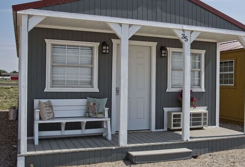 Motel Stateline Cabins & Rv