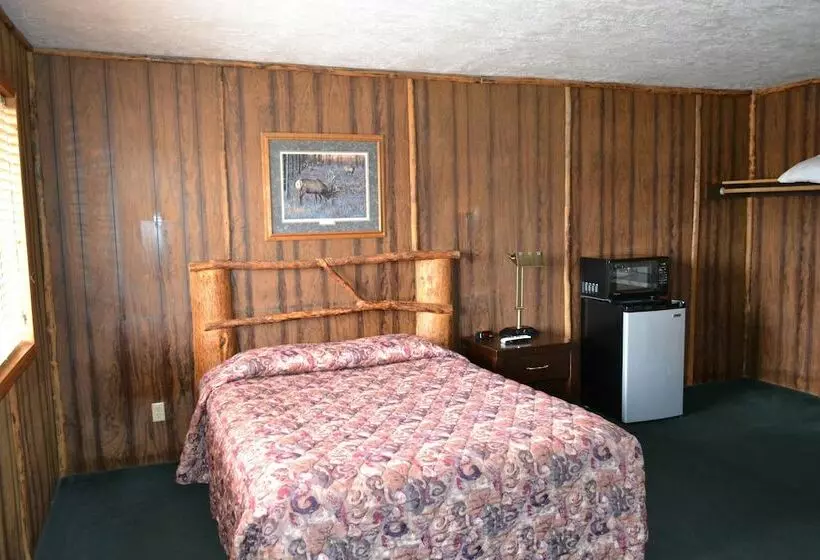 The Village Inn Motel And Restaurant