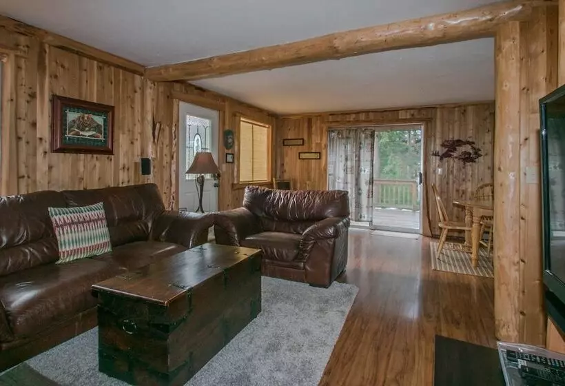 Ole  Berg S Den In Lake Wenatchee