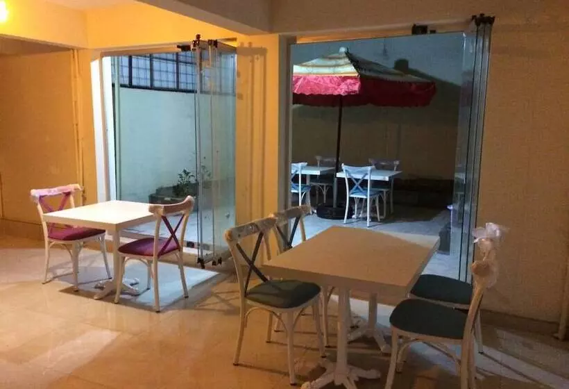 Otel Akça