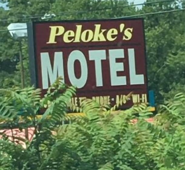 Peloke's Motel