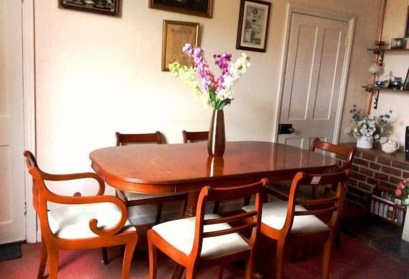 膳宿费 Cotefields Bed & Breakfast