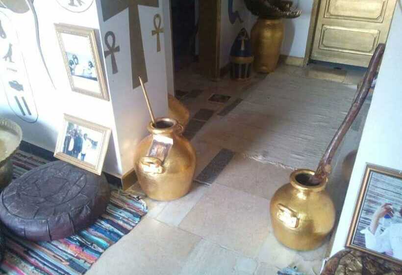 پانسیون Golden Pharaoh