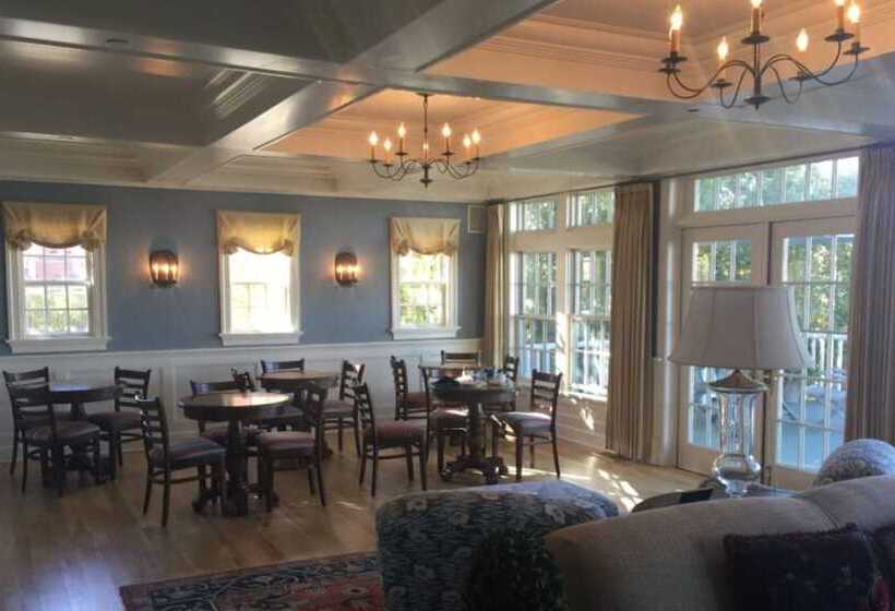 بنسيون The Inn At Stonington