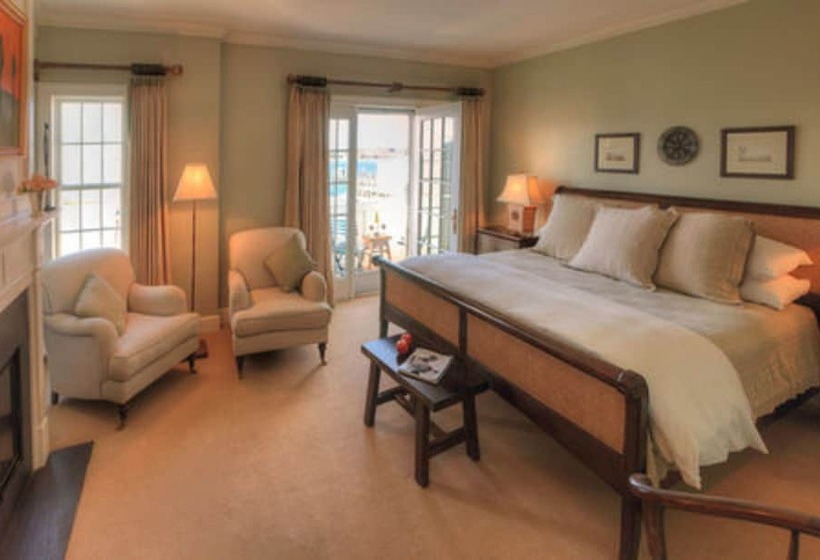 بنسيون The Inn At Stonington