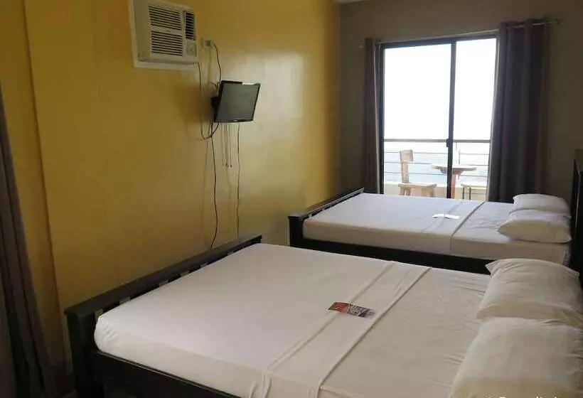 ペンション The Windy Ridge Inn