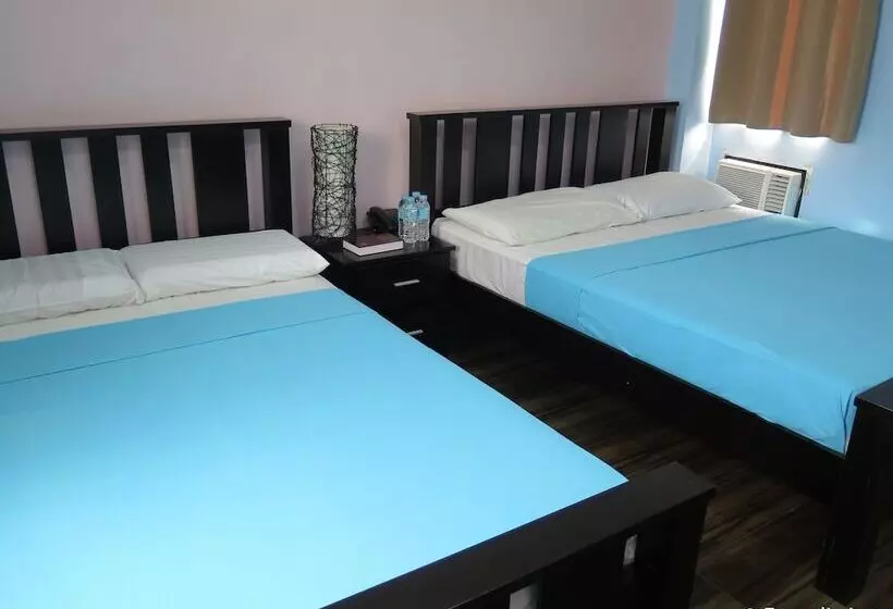 ペンション The Windy Ridge Inn