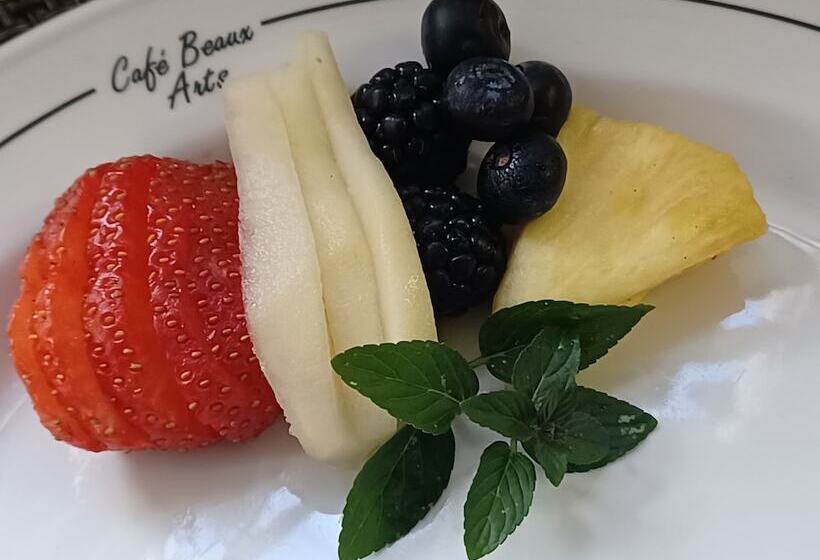 Ragland Mansion Bed & Breakfast