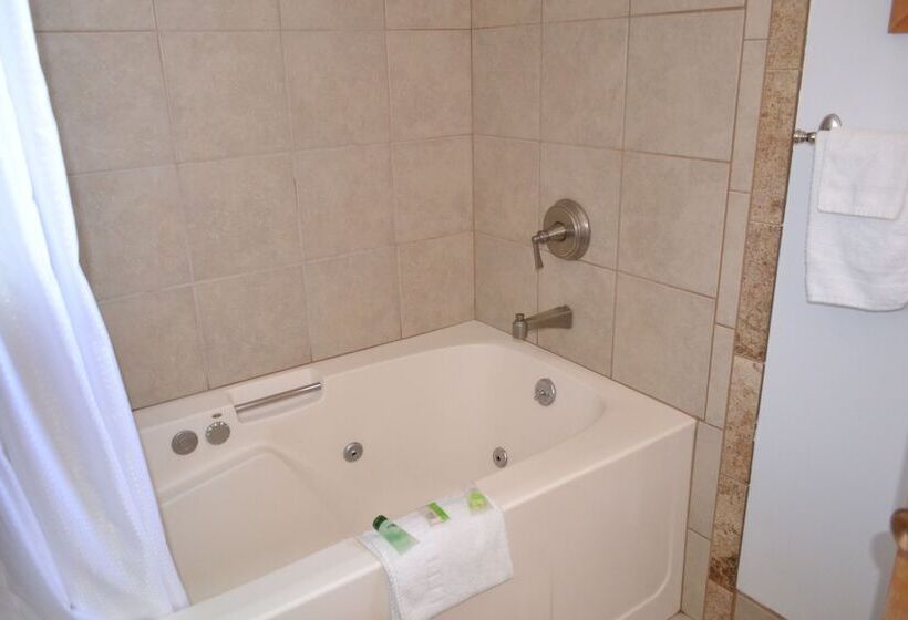 The Village Inn Motel And Restaurant