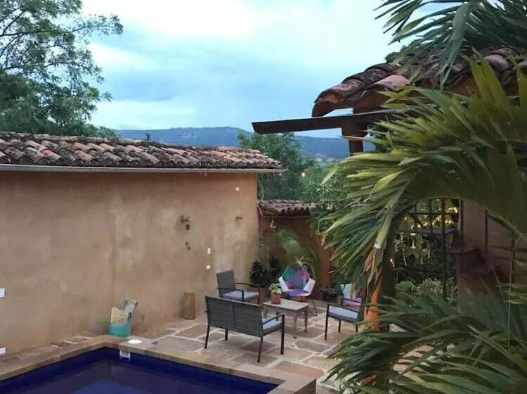 Aamiaismajoitus (B&B) Casa Juana