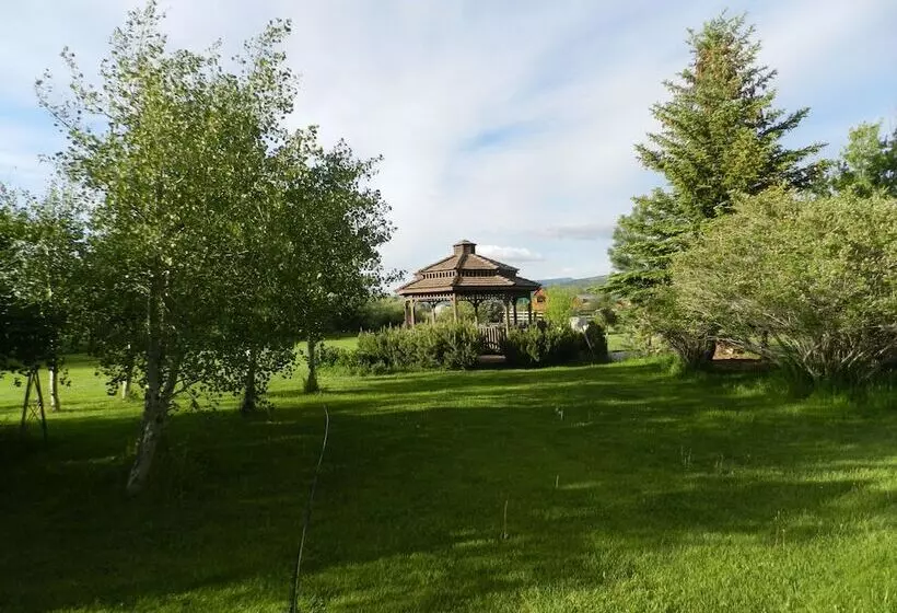 ベッドアンドブレックファースト Kaspers Kountryside Inn