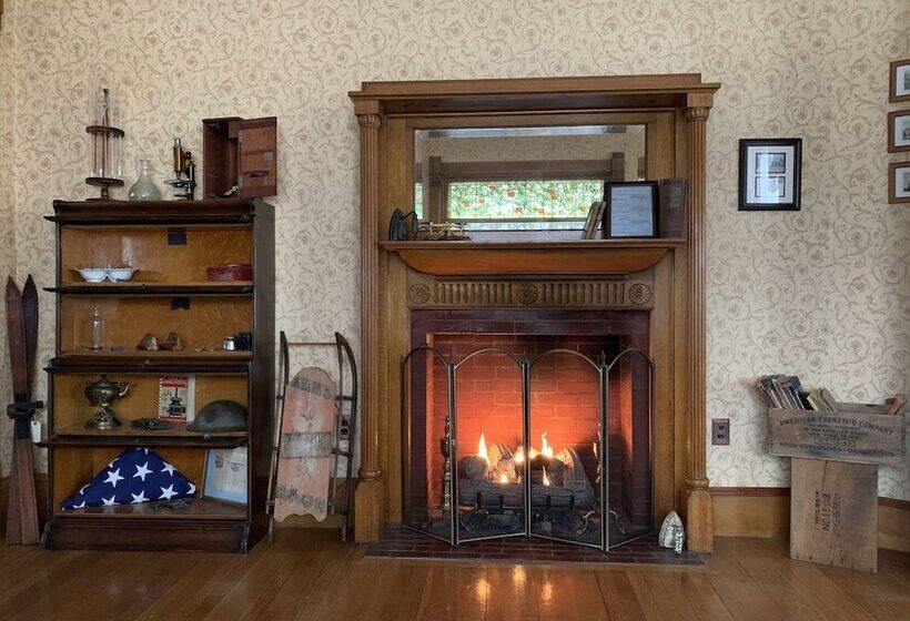 مبيت وإفطار Limerock Inn