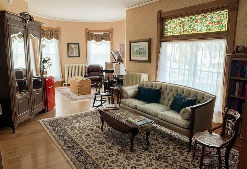 مبيت وإفطار Limerock Inn