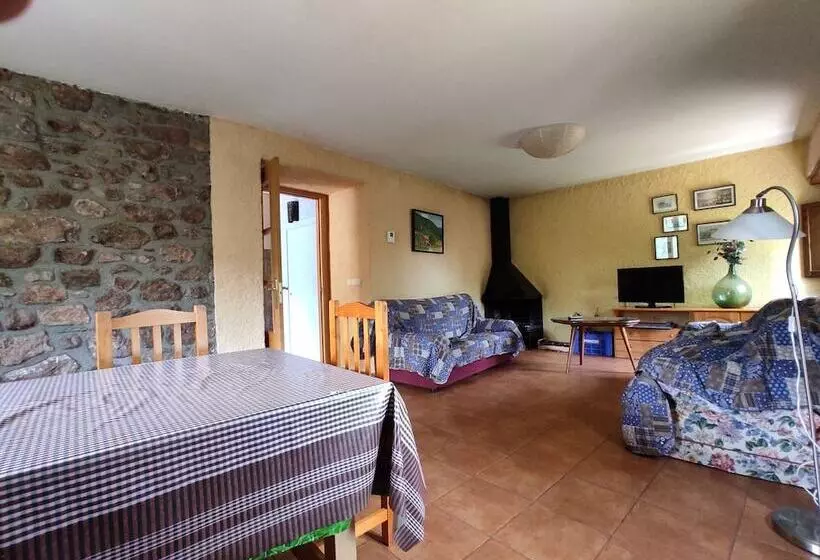 Casa Rural Can Simonet De Rocabruna