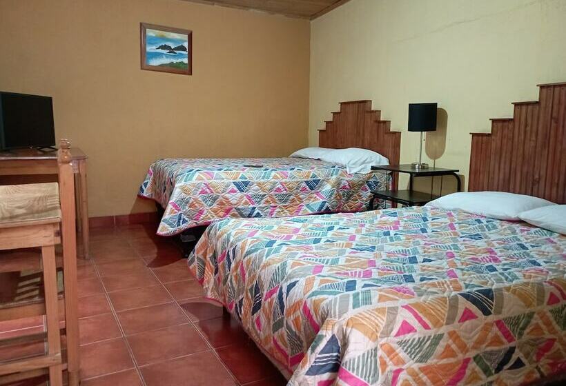 مسافرخانه Hamilton