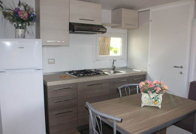 בית מלון כפרי Camping Delfino