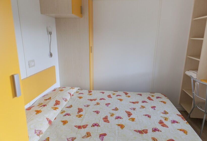 בית מלון כפרי Camping Delfino