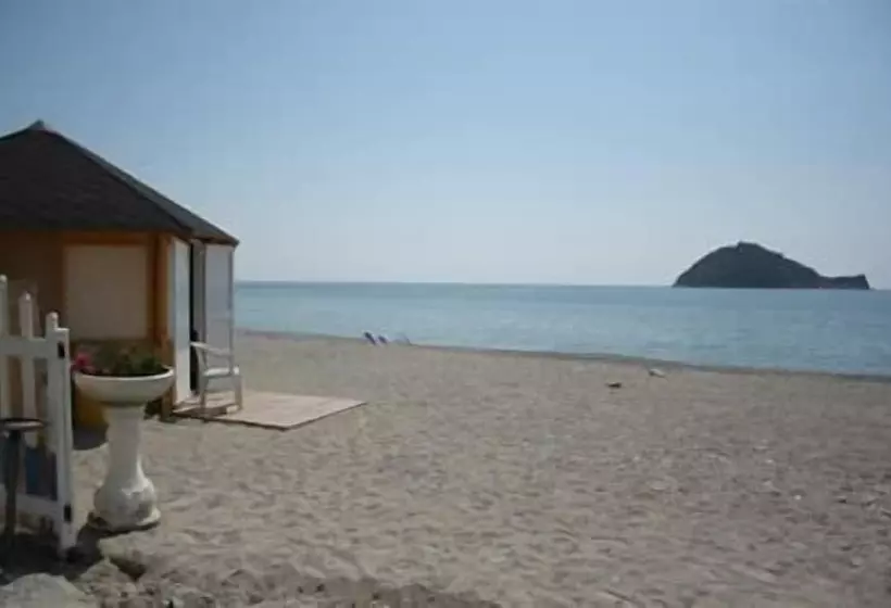 ホテル Camping Delfino