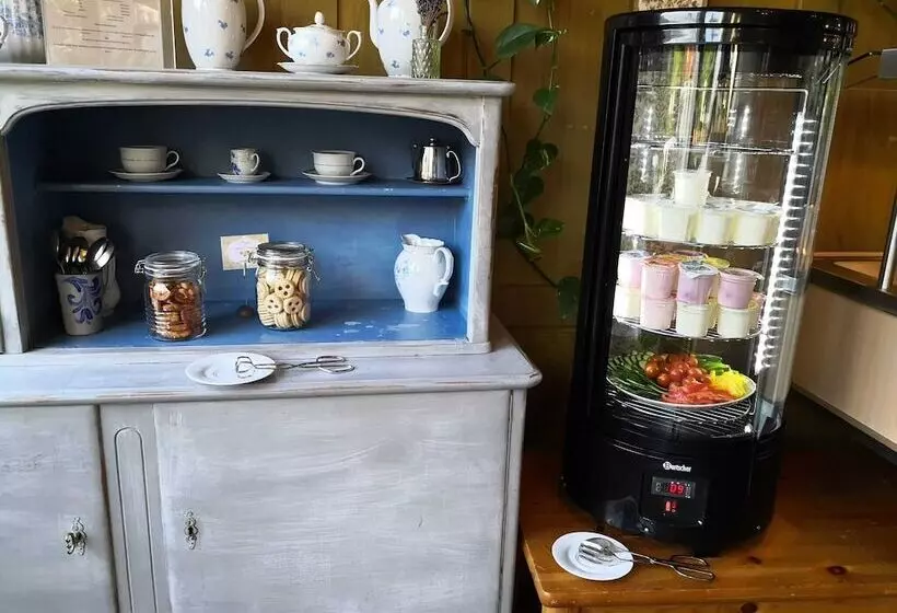 ホテル Edelweiss Lodge