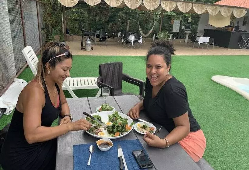 ホテル Roxy Fishing Club Y