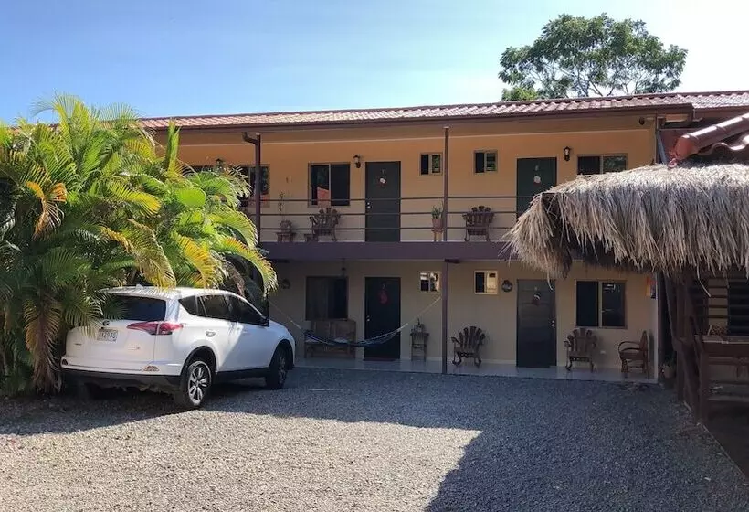 ホテル Roxy Fishing Club Y