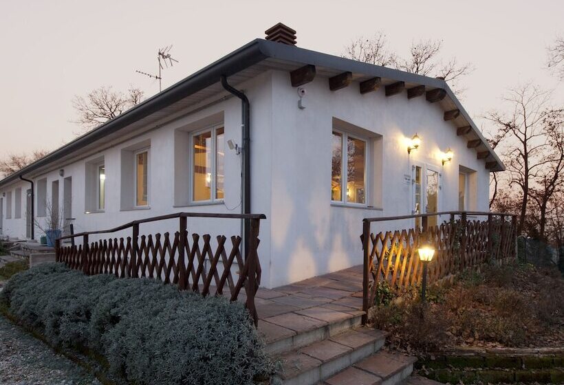 فندق ريفى Agriturismo La Gironda