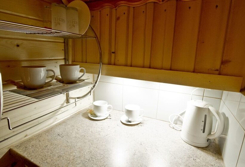 교외 호텔 Kosajonka