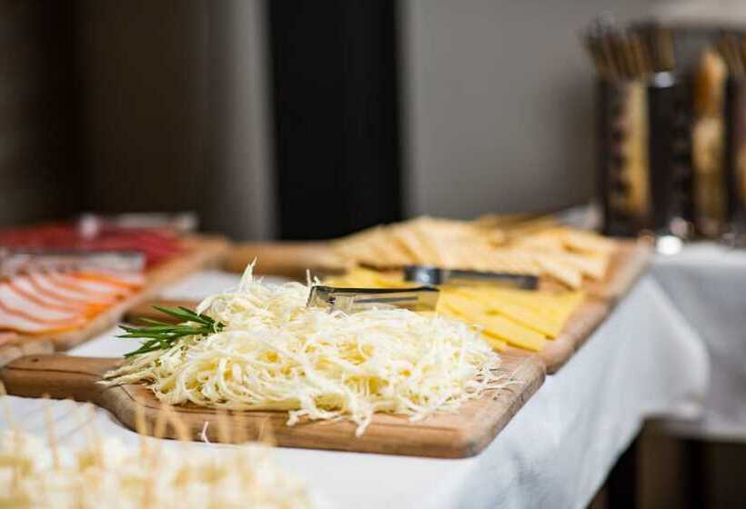 Hotel Tezh Ler Resort