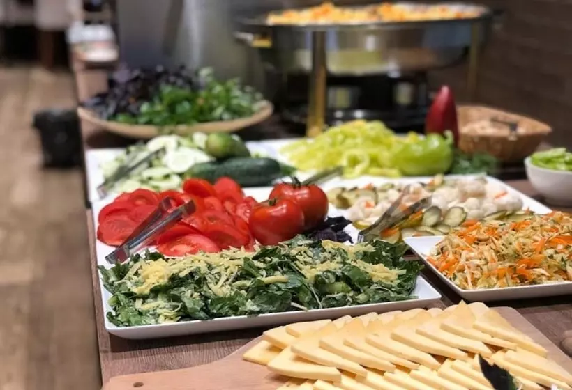 ホテル Tezh Ler Resort