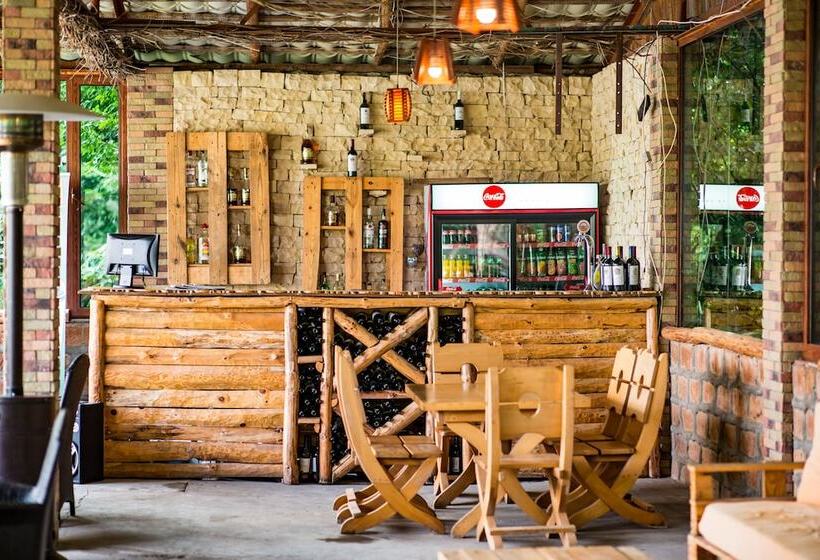 Hotel Tezh Ler Resort