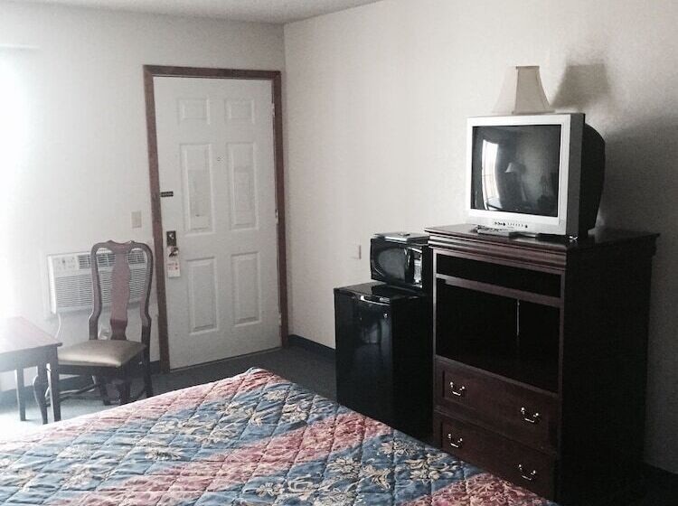 فندق على الطريق Country Inn Bolivar